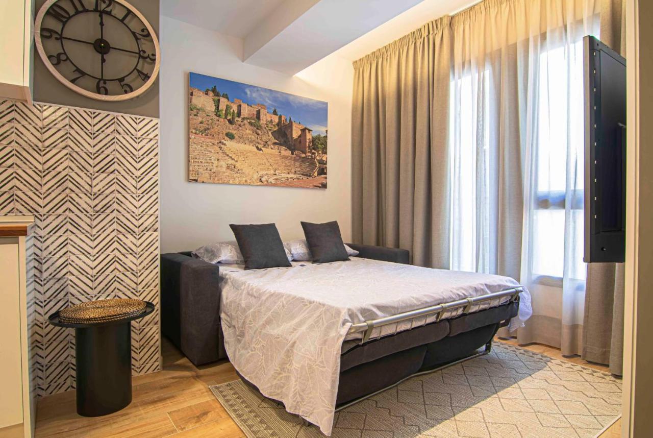 Apartamentos Leonor Malaga Luaran gambar