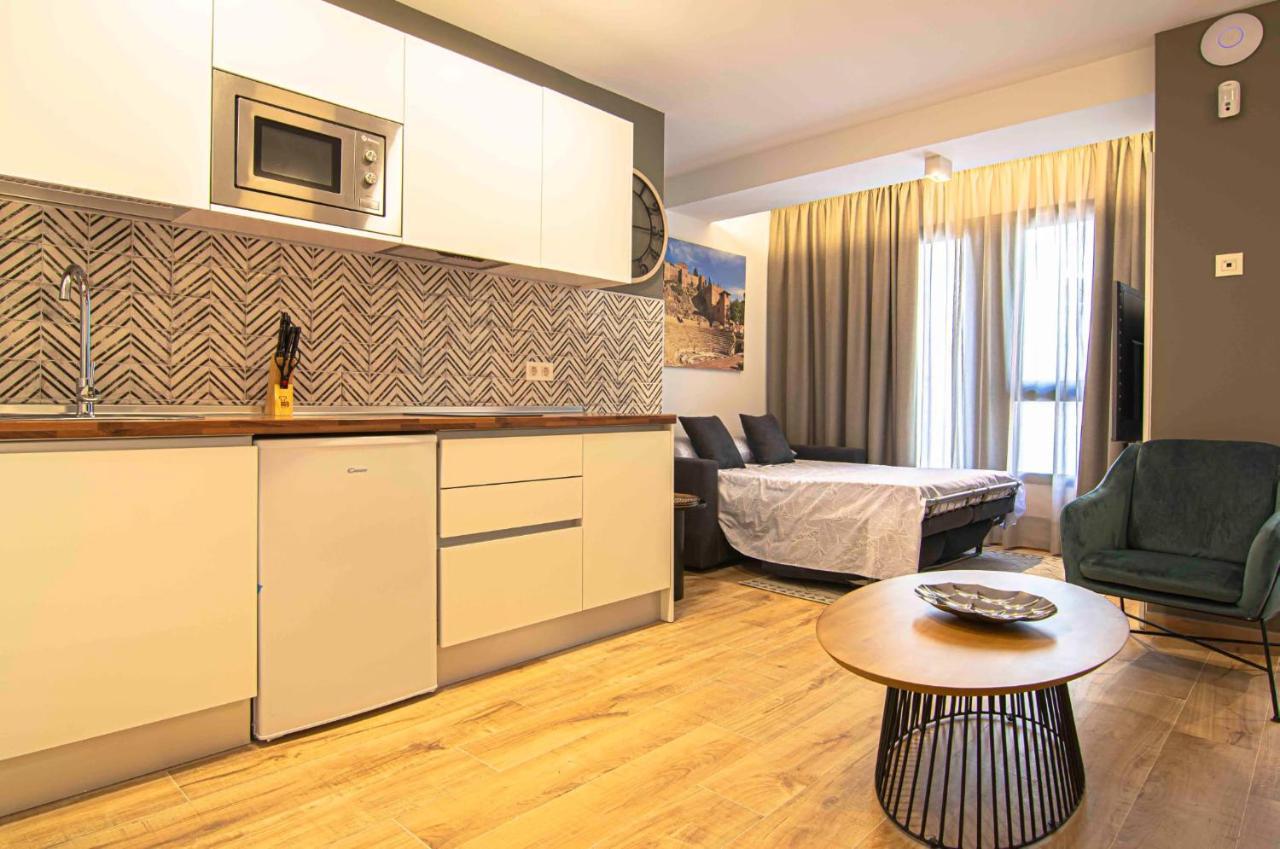 Apartamentos Leonor Malaga Luaran gambar